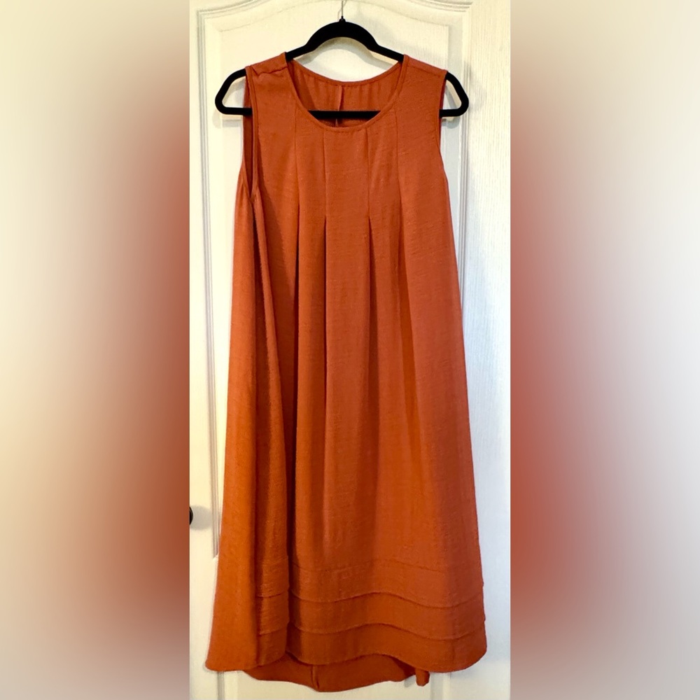 Emery Rose Sleeveless Tiered Maxi Dress in Rust Orange - Picture 7 of 9